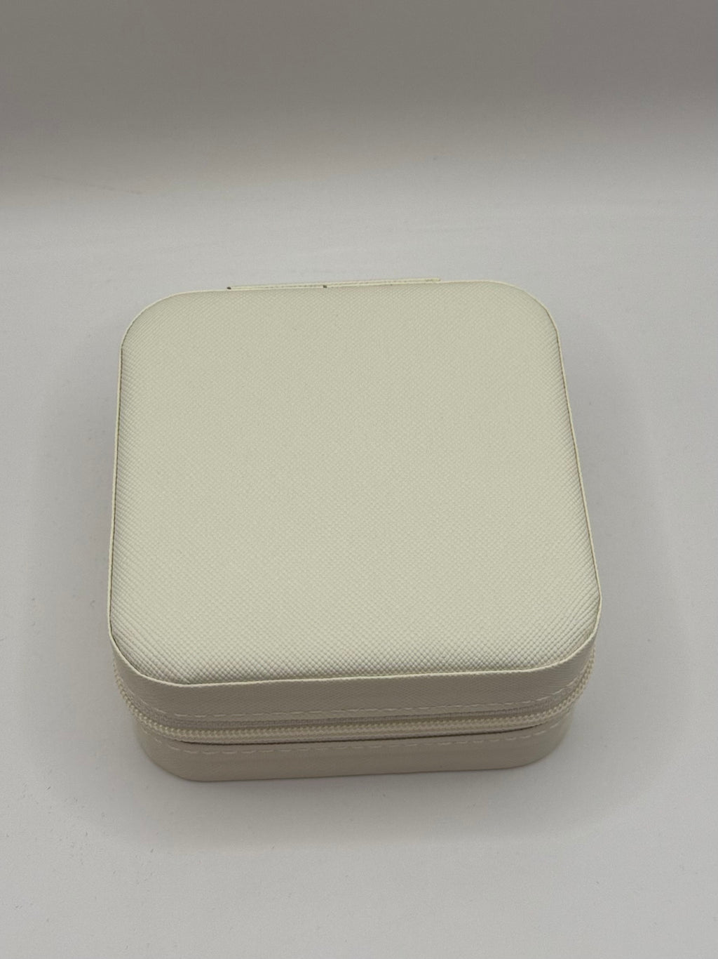 Boîte à bijoux blanc