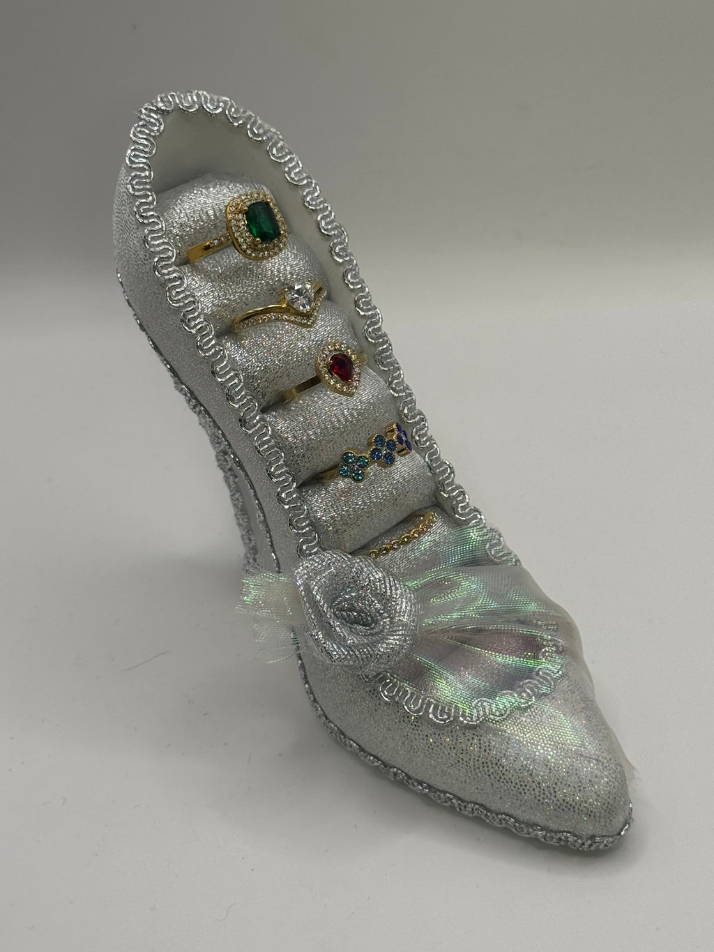 Chaussure porte bagues gris