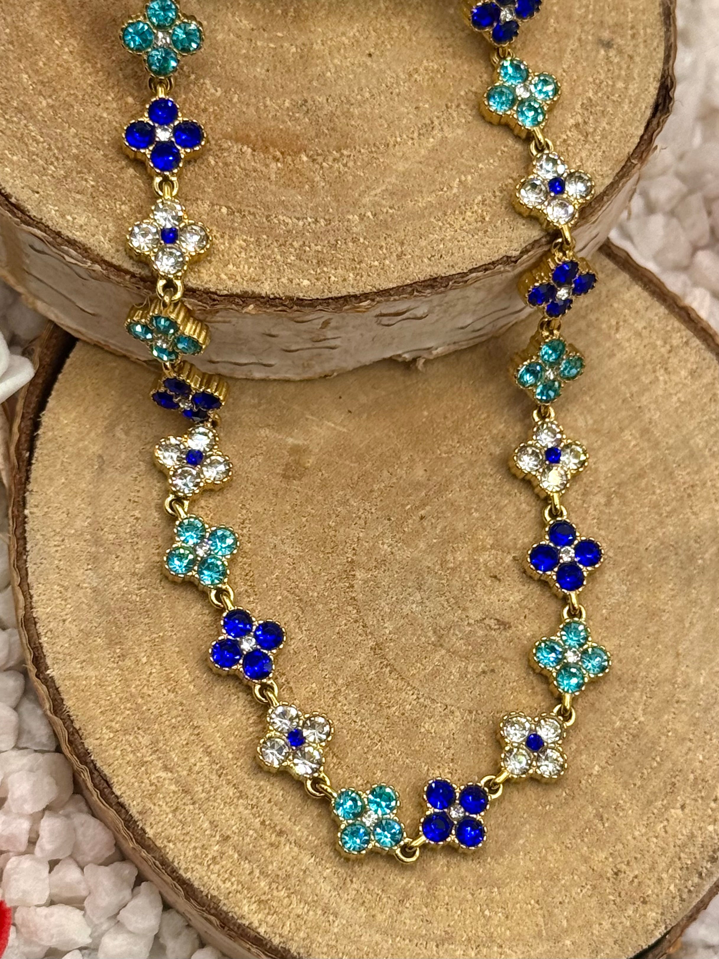 AURORE collier doré bleu roi, bleu Secreet et blanc