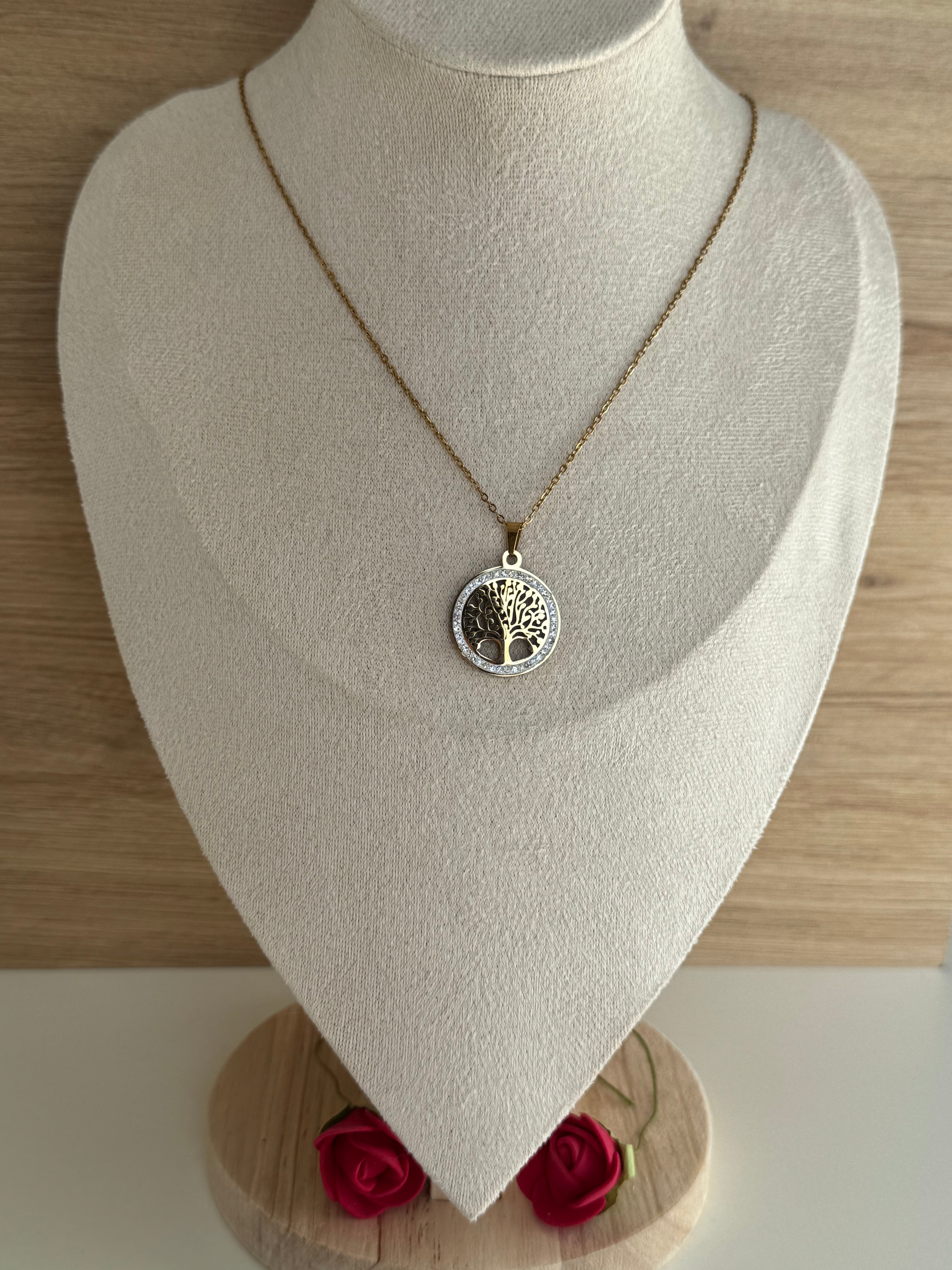 GAÏA COLLIER